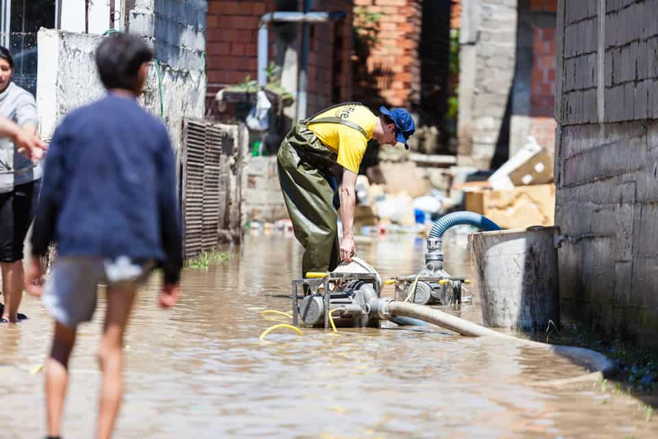 @fire - Internationaler Katastrophenschutz Einsatz beim Hochwasser in Bosnien 2014