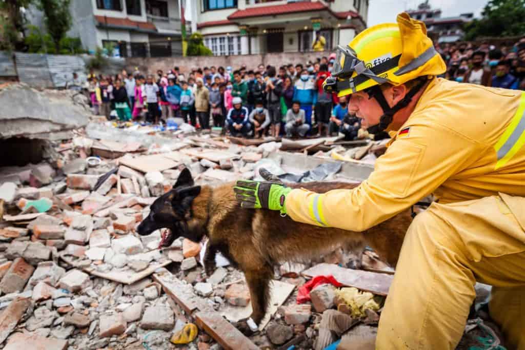 @fire - Internationaler Katastrophenschutz Rettungshundeteam in Nepal